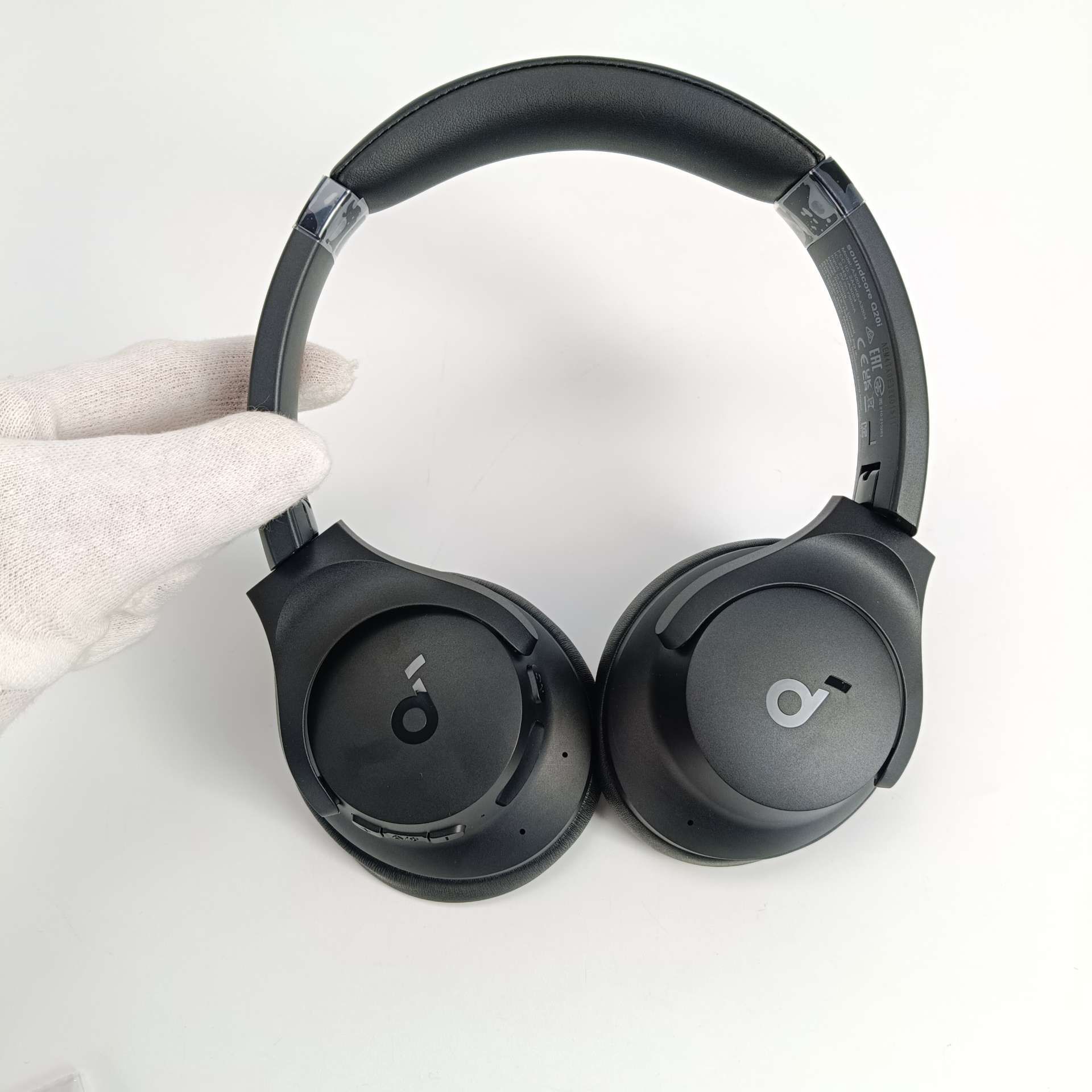 Słuchawki wokółuszne Soundcore Q20i