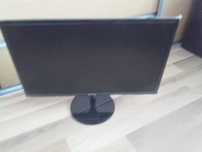Monitor Samsung S24F354FHR  - 23 cale