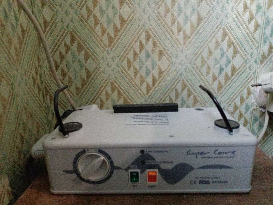 Продам протипролежневий матрас зі змінним тиском б/у, стан гарний