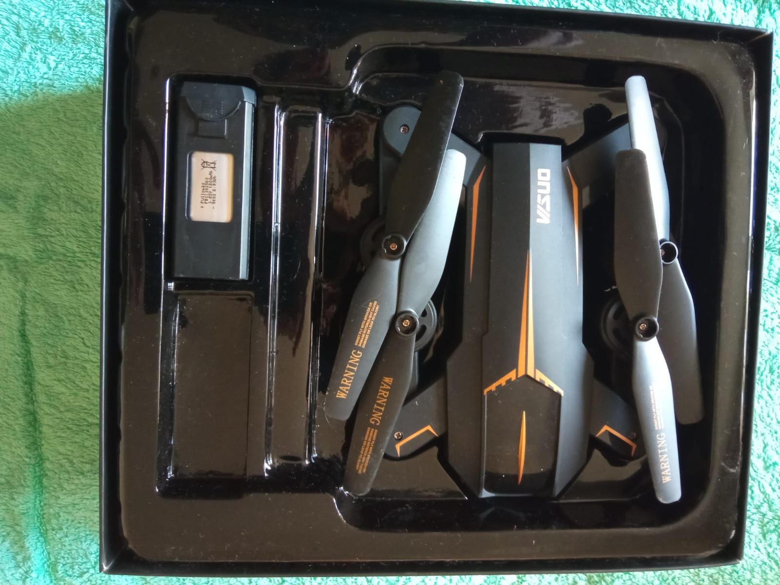 Квадрокоптер Visuo xs812