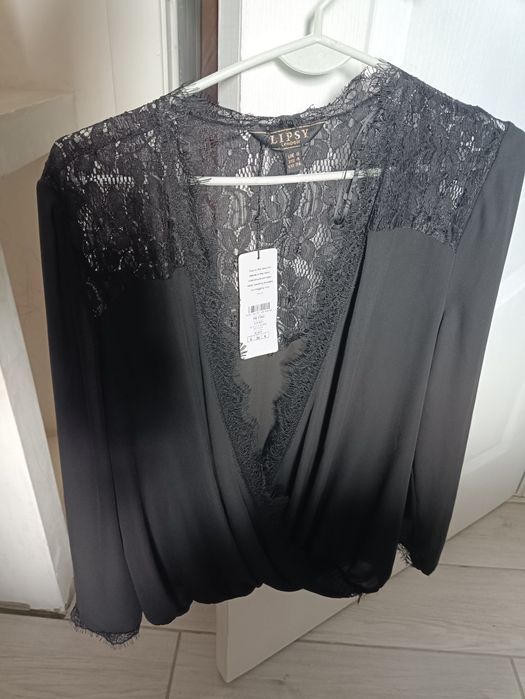 Кофта, розмір М, нова.