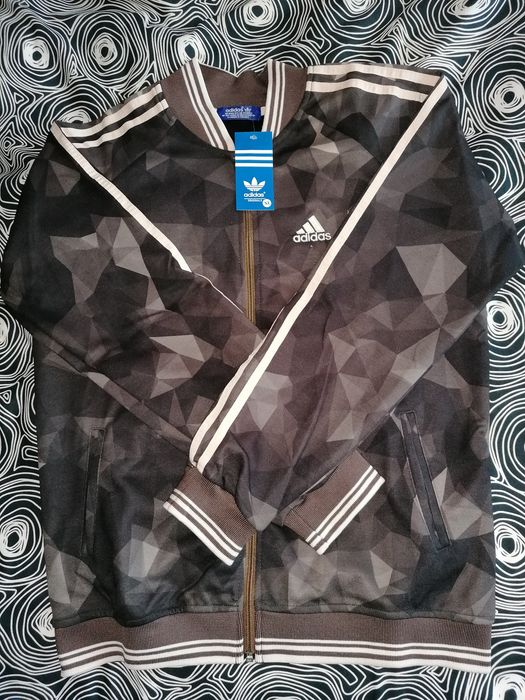 Casaco Inverno com pêlo e Casaco Adidas