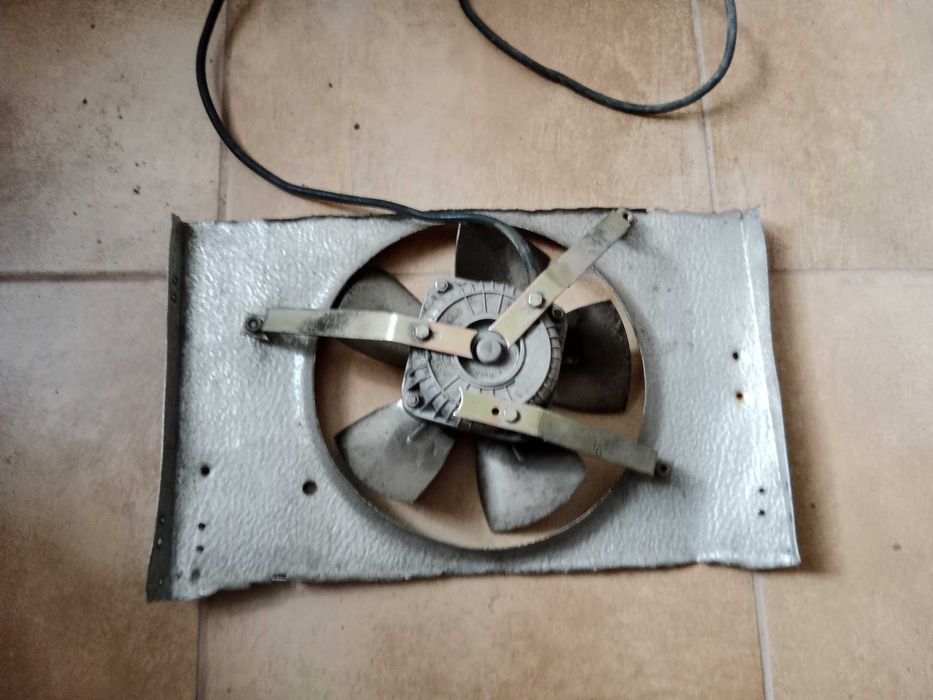 silnik elektryczny z wentylatorem obudowa