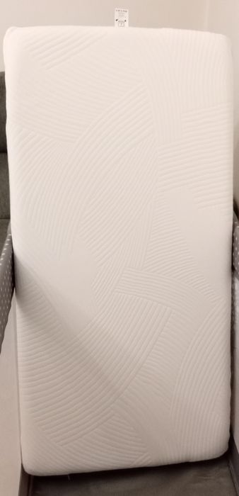Conjunto com Cama de viagem para bebé+ colchão viscoelástico+ cobertur
