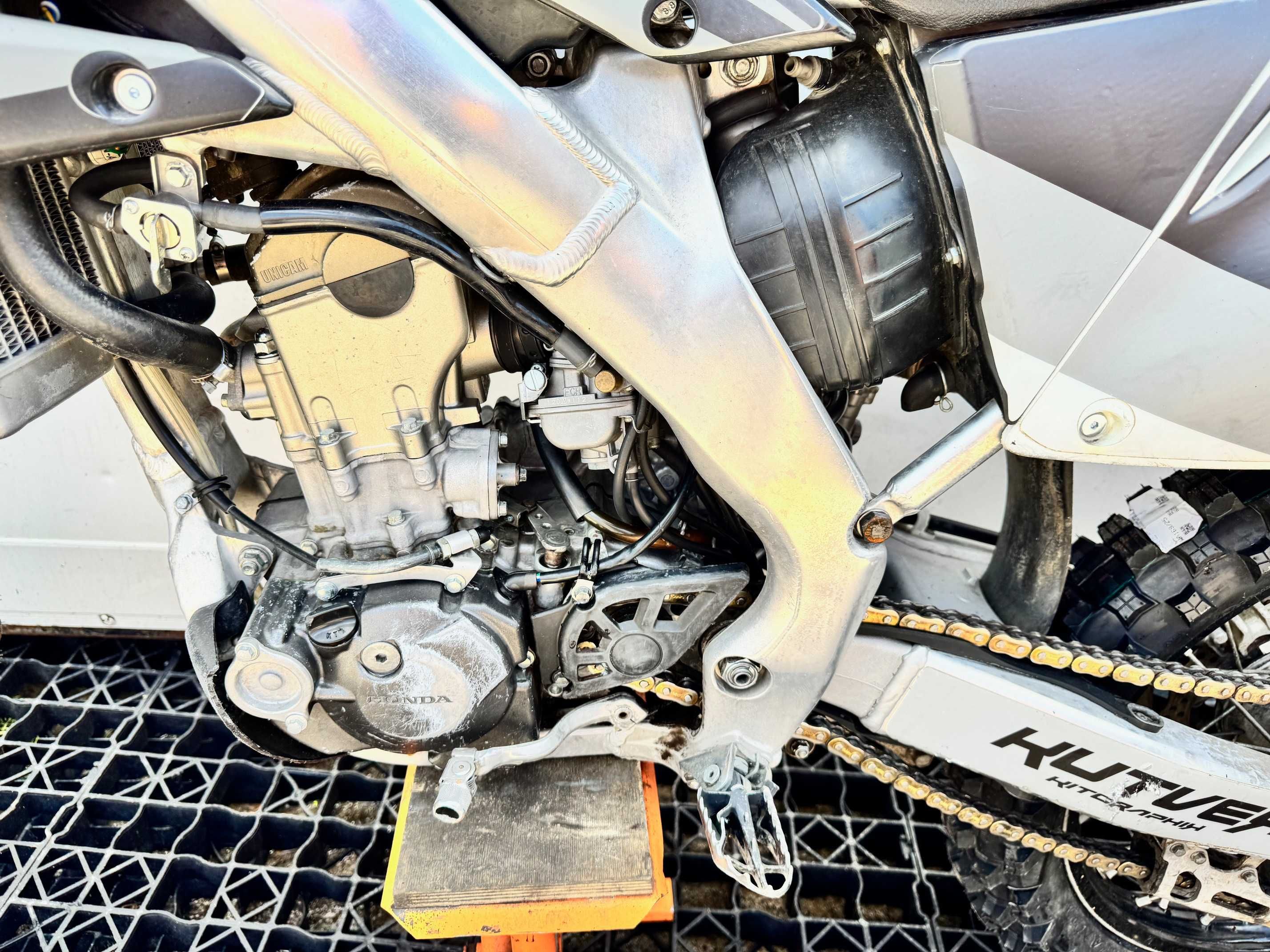 HONDA CRF 250 import nowe opony yzf rmz kxf zadbana