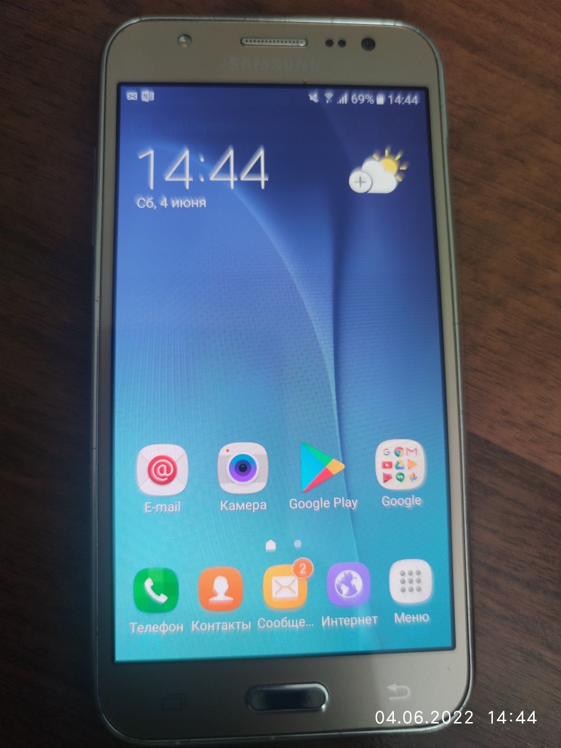 Продам Samsung j5