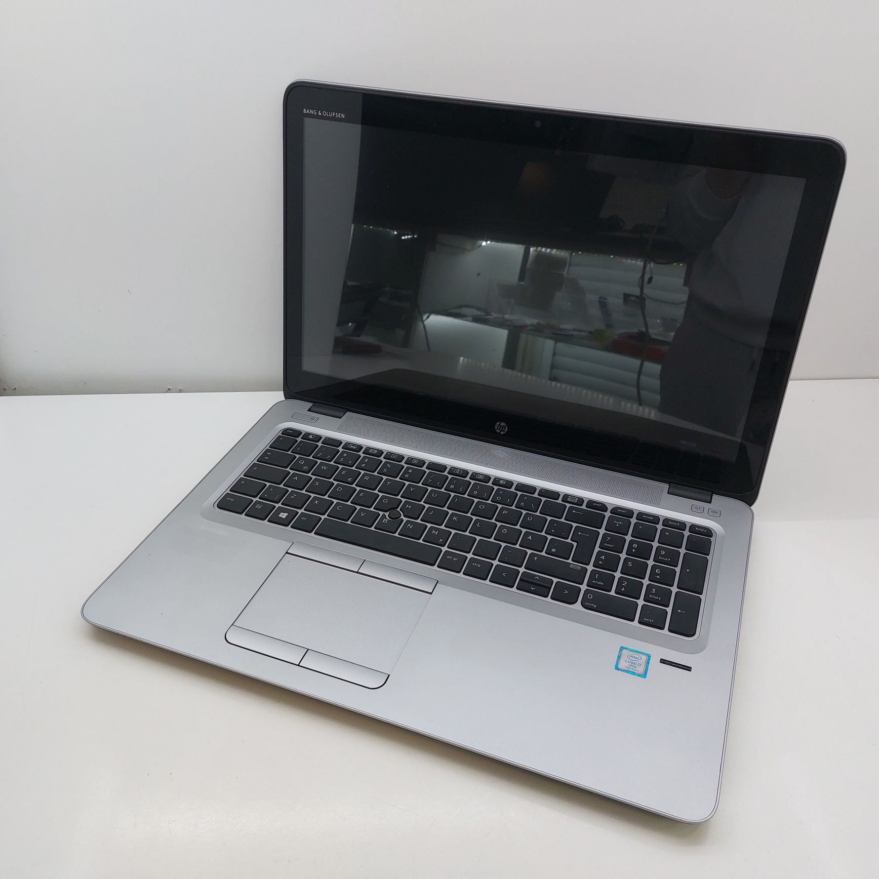 Ноутбук HP EliteBook 850 G4 15.6 FHD Touch/ i7-7600U/ 8 RAM/ 256 SSD