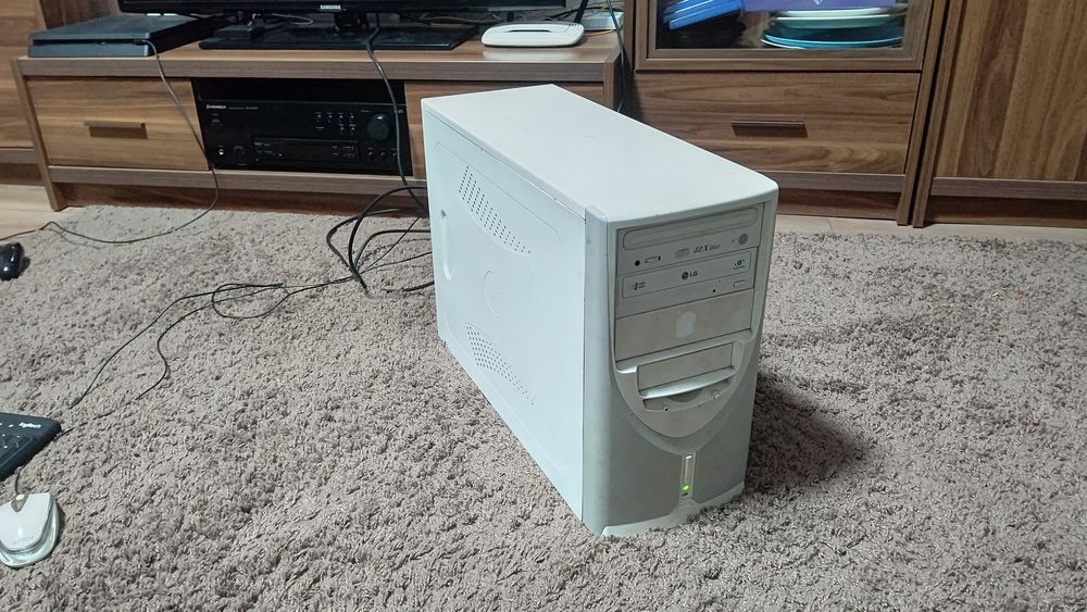 Комп'ютер для ігор та роботи