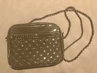 Bolsa mala tiracolo mango castanho cinza verniz clutch