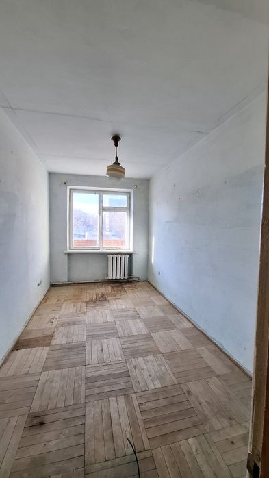 3 Кімнатна Квартира Напроти Сільпо