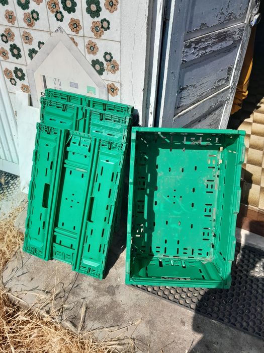 Palete em plástico, Cx fechar.