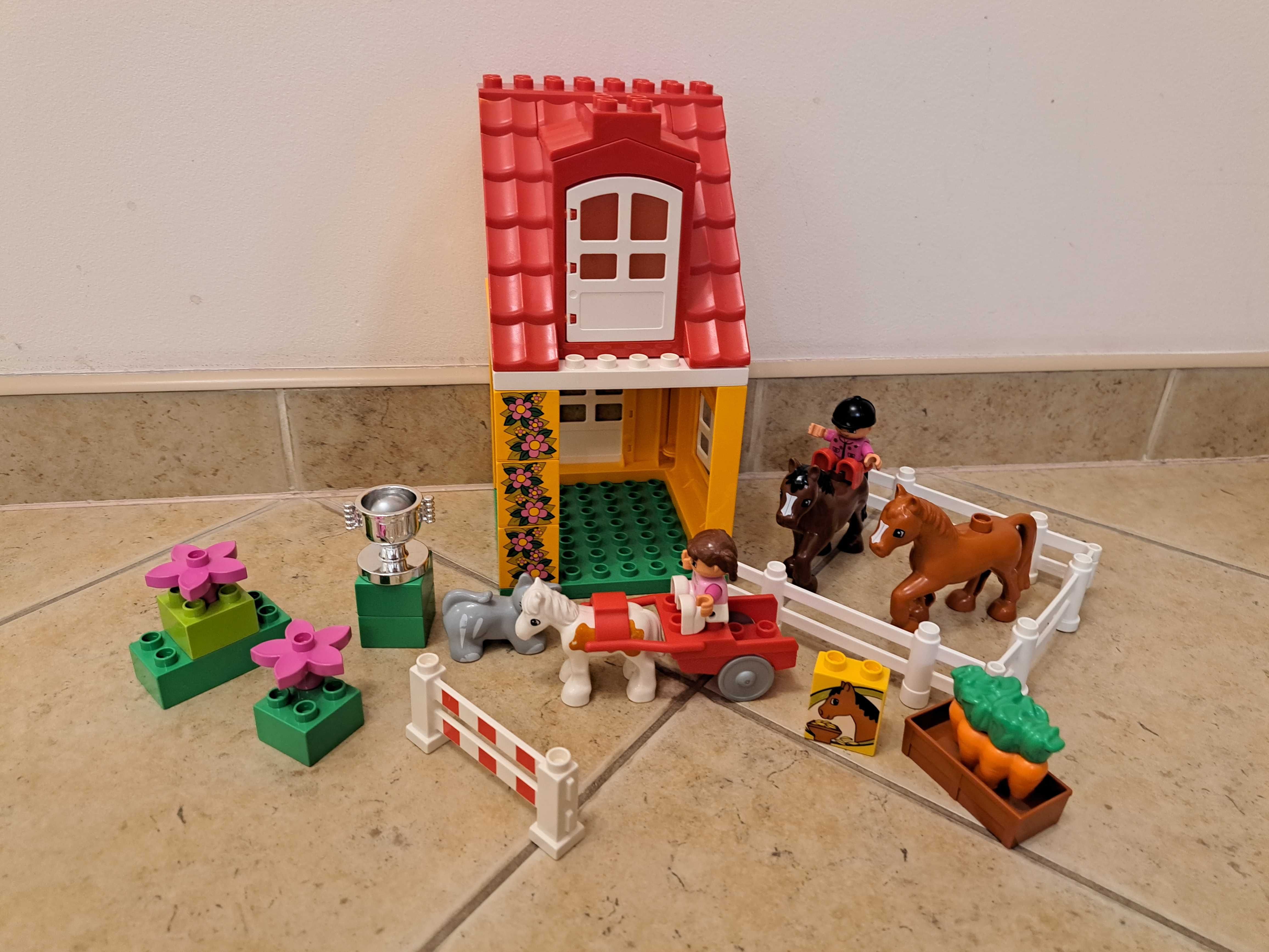 Lego DUPLO stajnia dla koni 4974 unikat