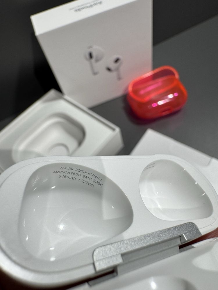 Навушники AirPods 3 generation with MagSafe Charging Case Оригінал