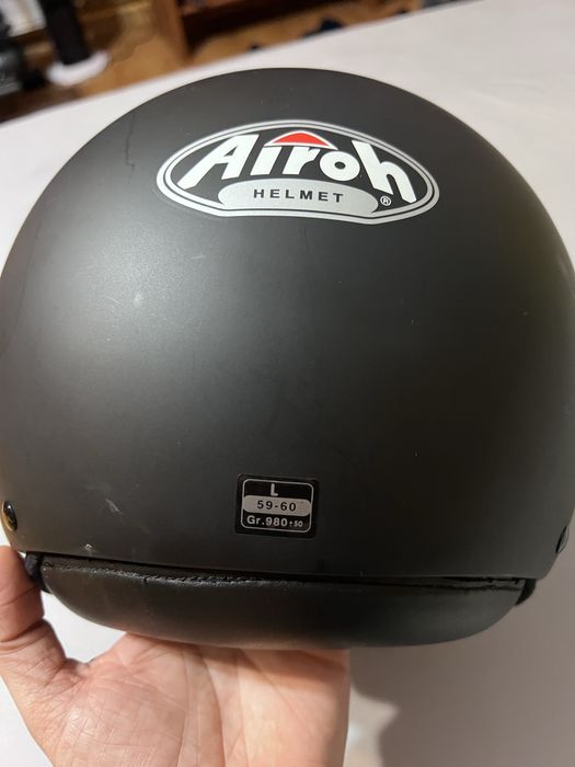 Kask motocyklowy bezszczękowy Airoh z szybą Stan bdb