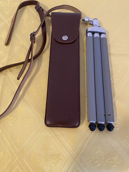 Триноги для фотоаппарата.Штативы.