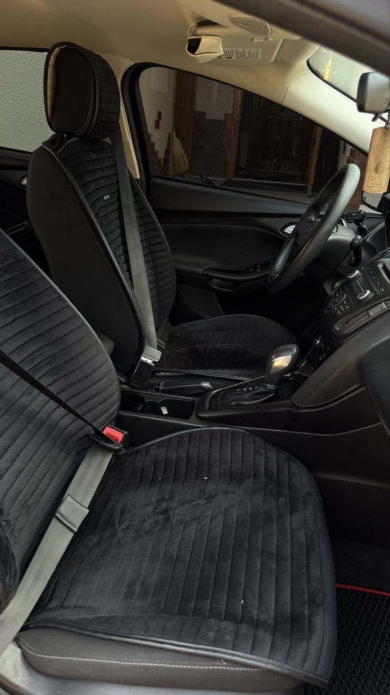 Продаю Ford Focus 2017 року 2.0 бензин