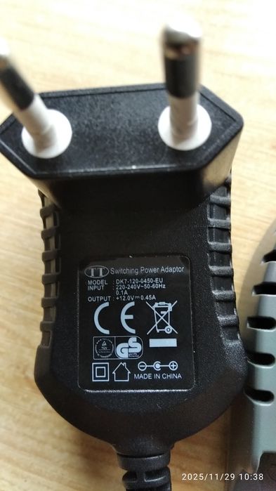 Зарядное устройство для никель-кадмиевых аккумуляторов