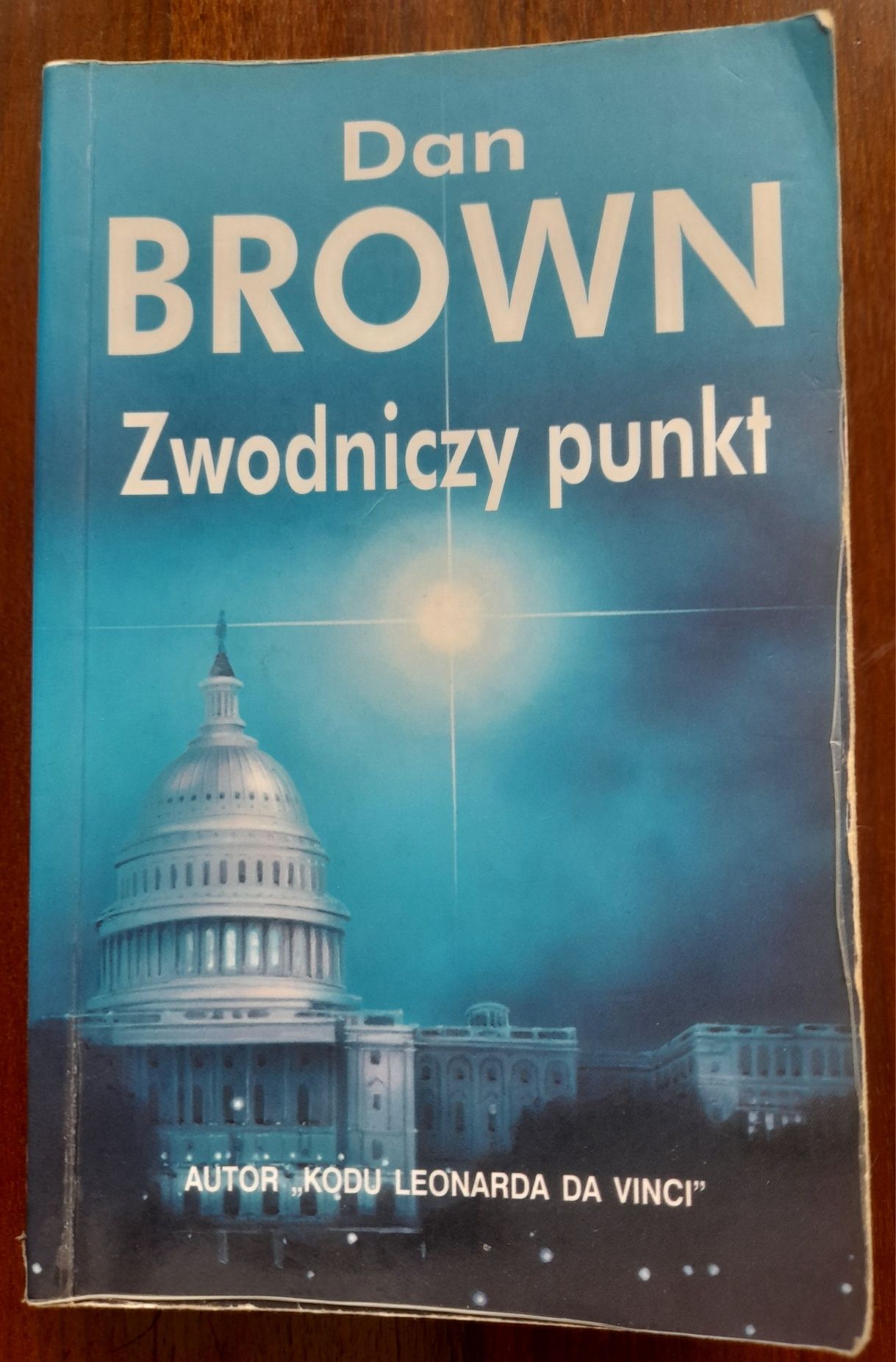 Zwodniczy punkt - Dan Brown