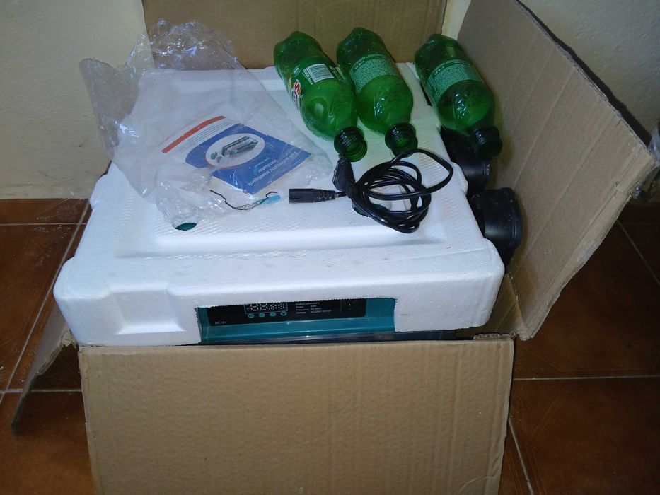 Chocadeira 36 ovos como nova