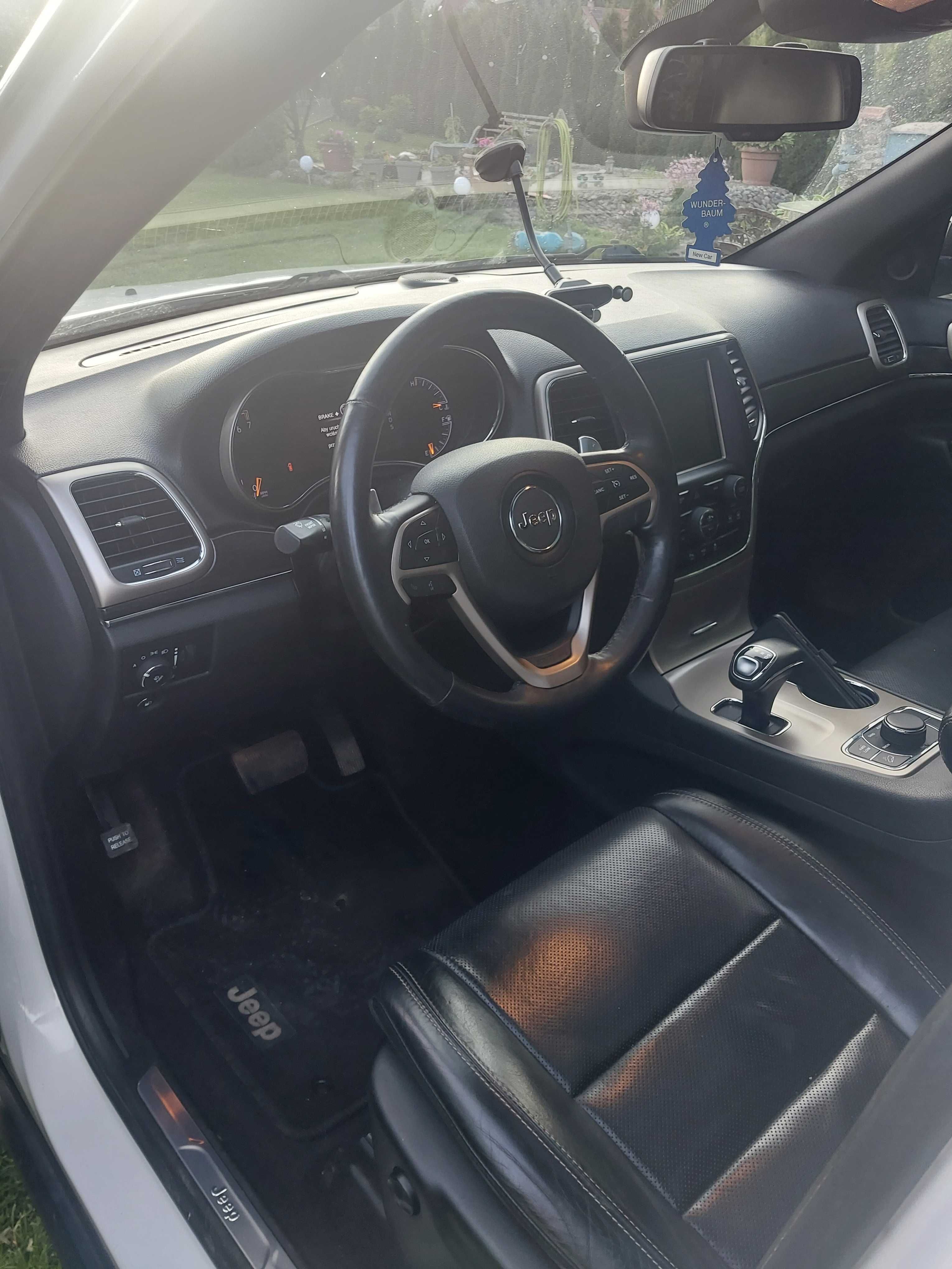 Jeep Grand Cherokee WK2 14r 3.6 V6