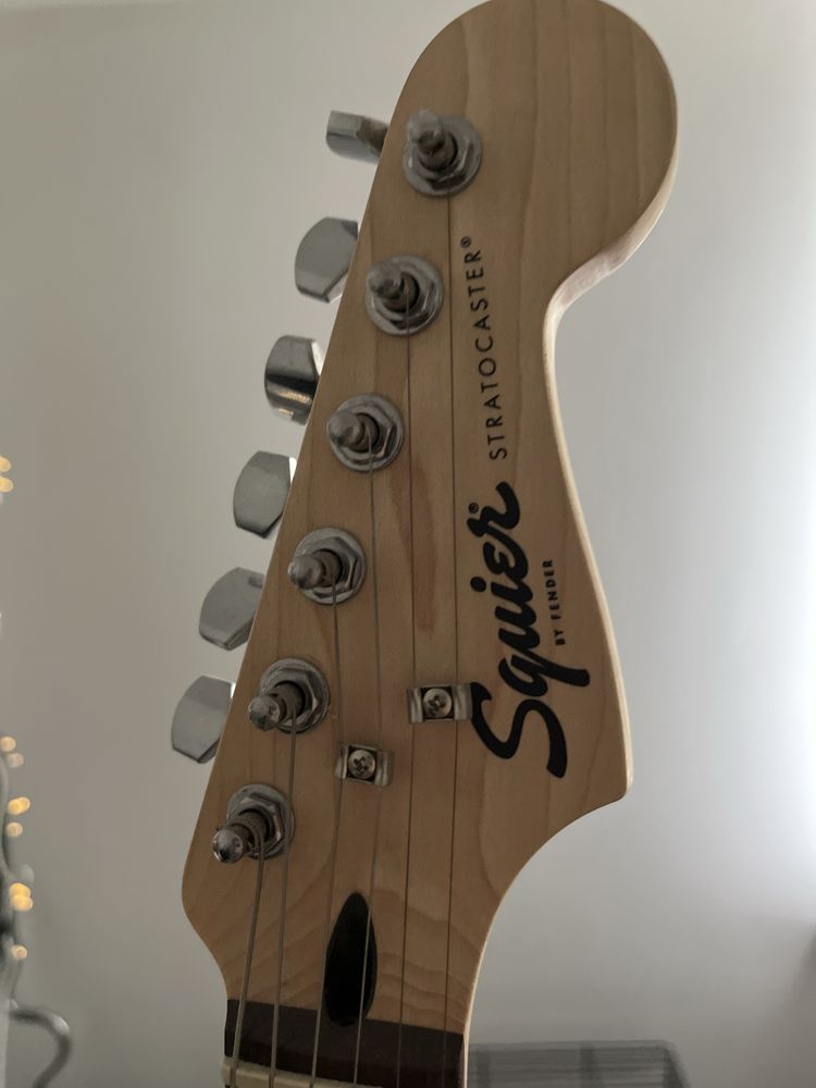 Електрогітара Fender Squier Stratocaster