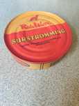 Surstromming kiszone śledzie  Surströmming Szwecja