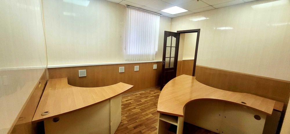 Продаж приміщення, БЕЗПЕЧНЕ місце, вул. Незалежної України, буд. 40-А.