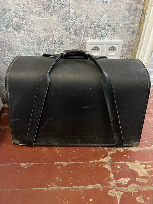 Продам швейну машину Чайка 132М