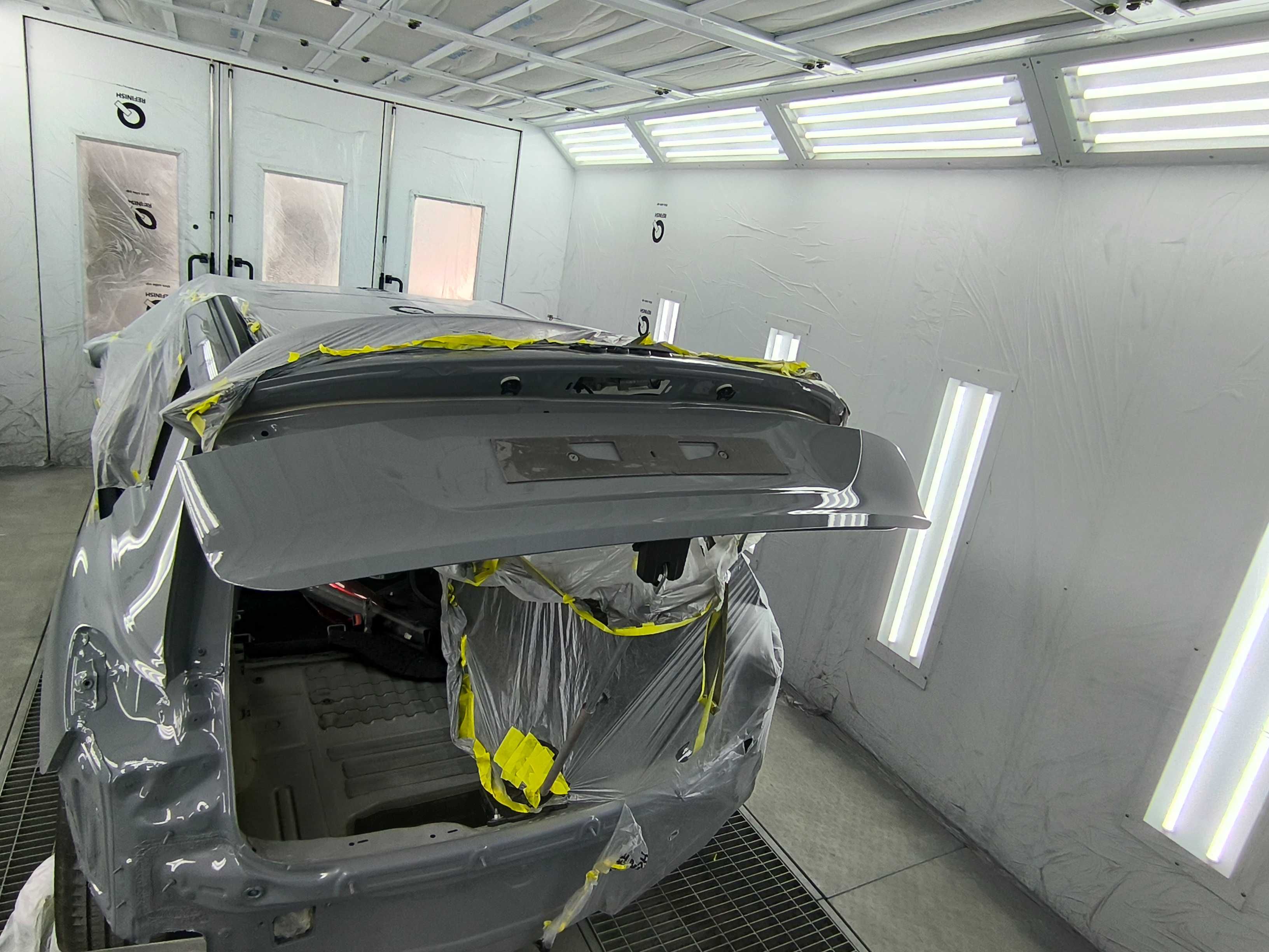 Фарбування автомобілів.
