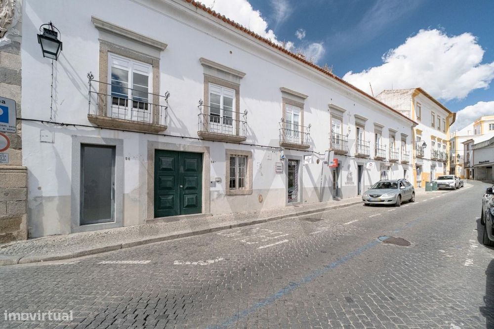 Apartamento T3 com terraço | Paço Lobo dos Gama