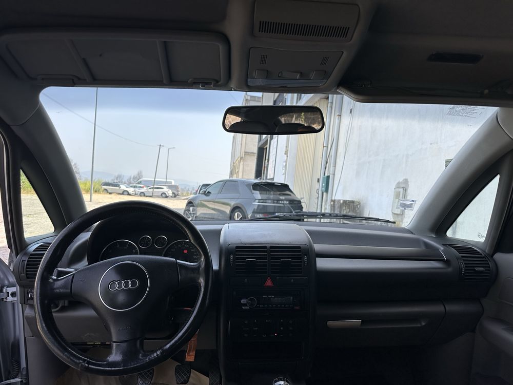 Audi A2 150 mil kms MUITO NOVO
