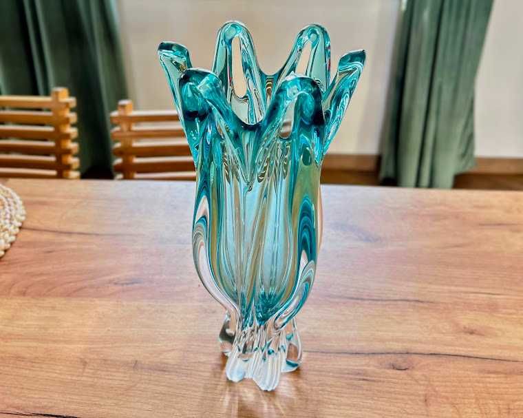 Wazon Chribska Josef Hospodka czeskie szkło w stylu Murano