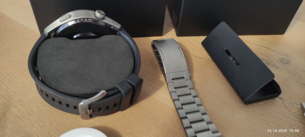 Huawei Watch 3 Pro pełen komplet