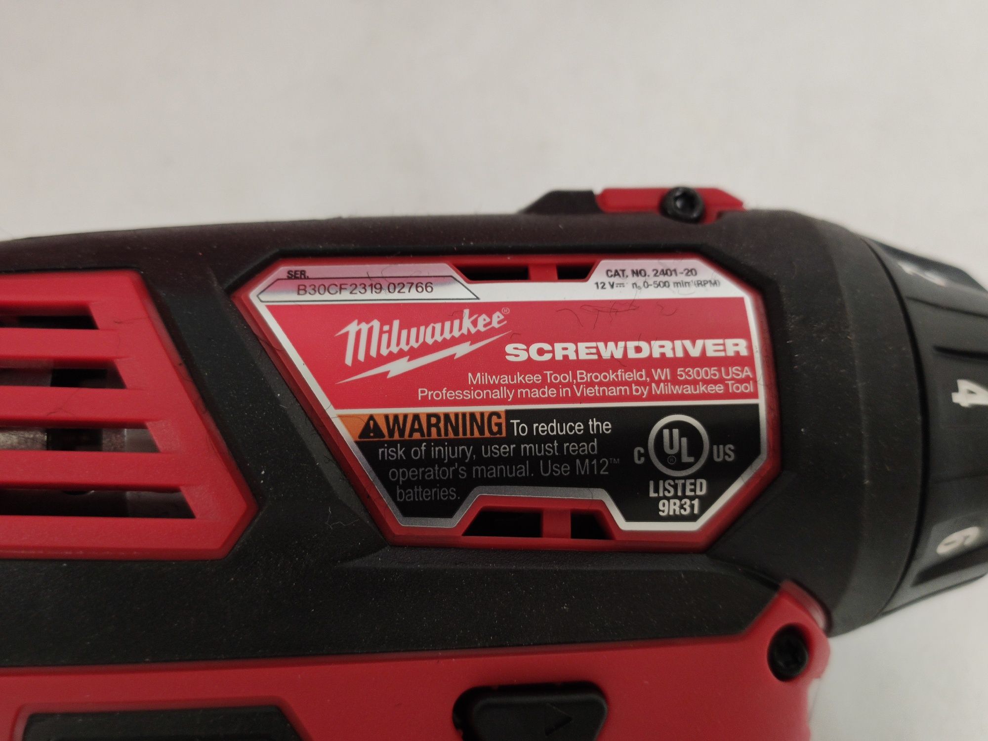 Оригінальний акумуляторний шуруповерт викрутка Milwaukee M12 2401-22