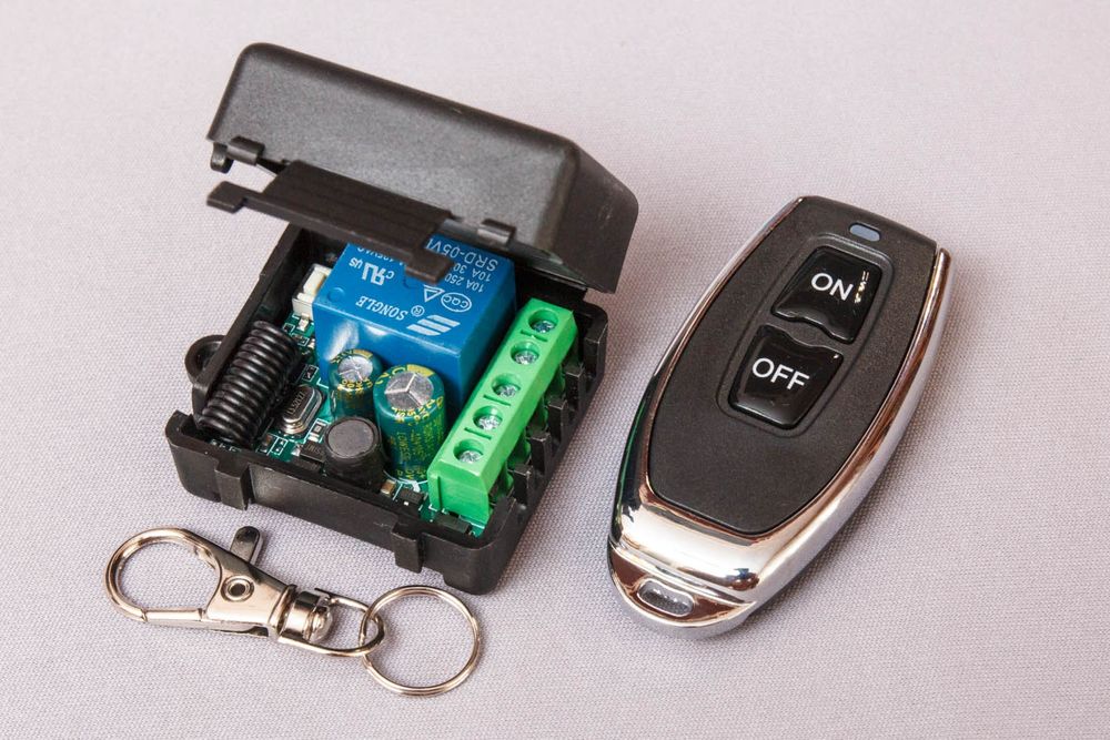 Радиореле, радио выключатель 220В сухие контакты пульт ДУ 433МГц