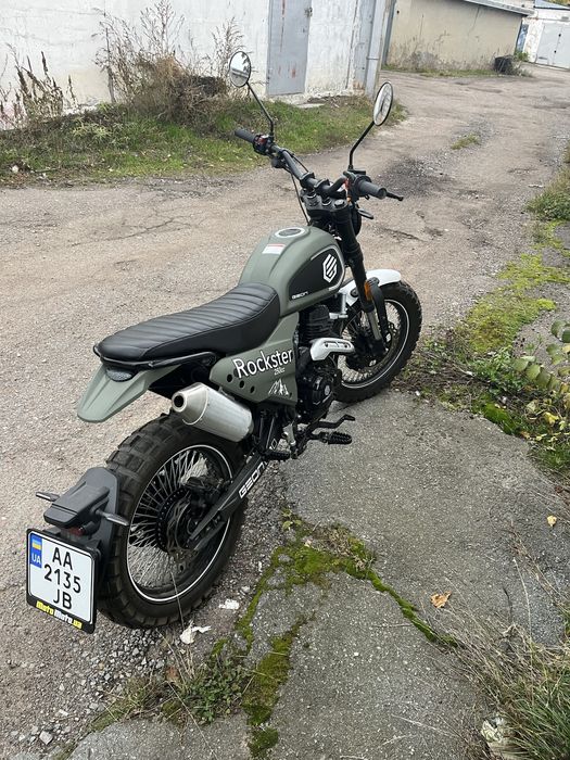Продам мотоцикл Geon Rockster
