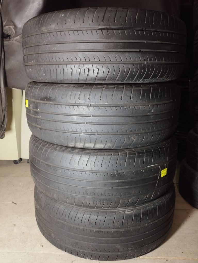 Резина Шини R18 235*55 Hankook