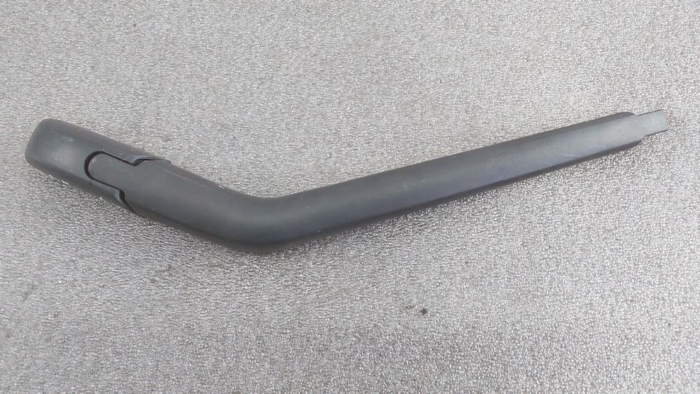 Haste / braço de escova limpa vidros trás MITSUBISHI Space Star Hatchb