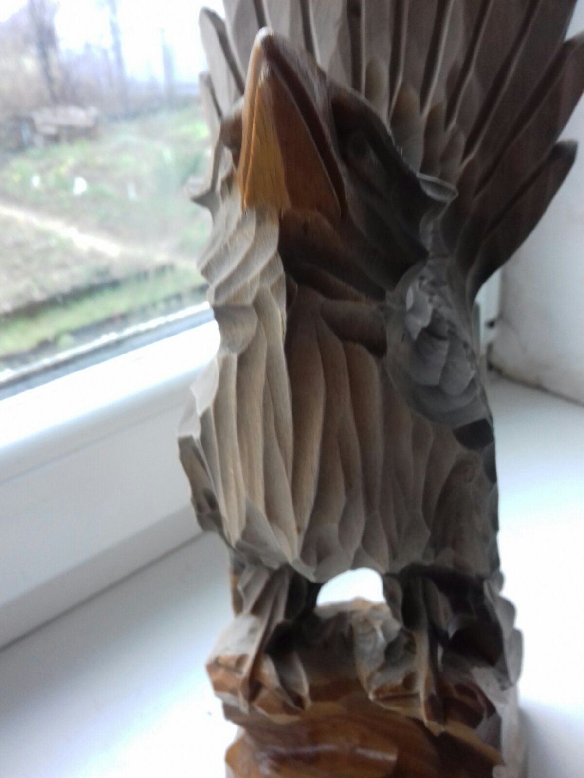 Статуетка Орел, матеріал дерево, різьба