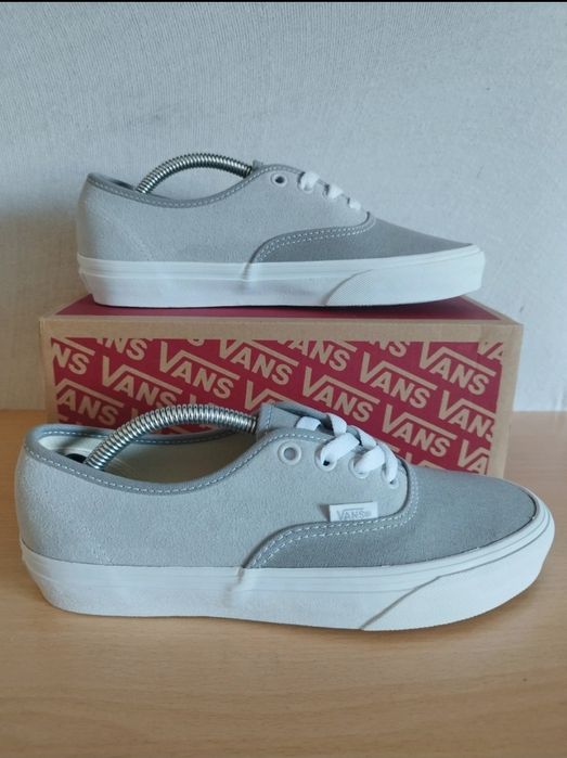 Vans Authentic Cinzentos. Tamanho 36,5. Novos nunca usados.