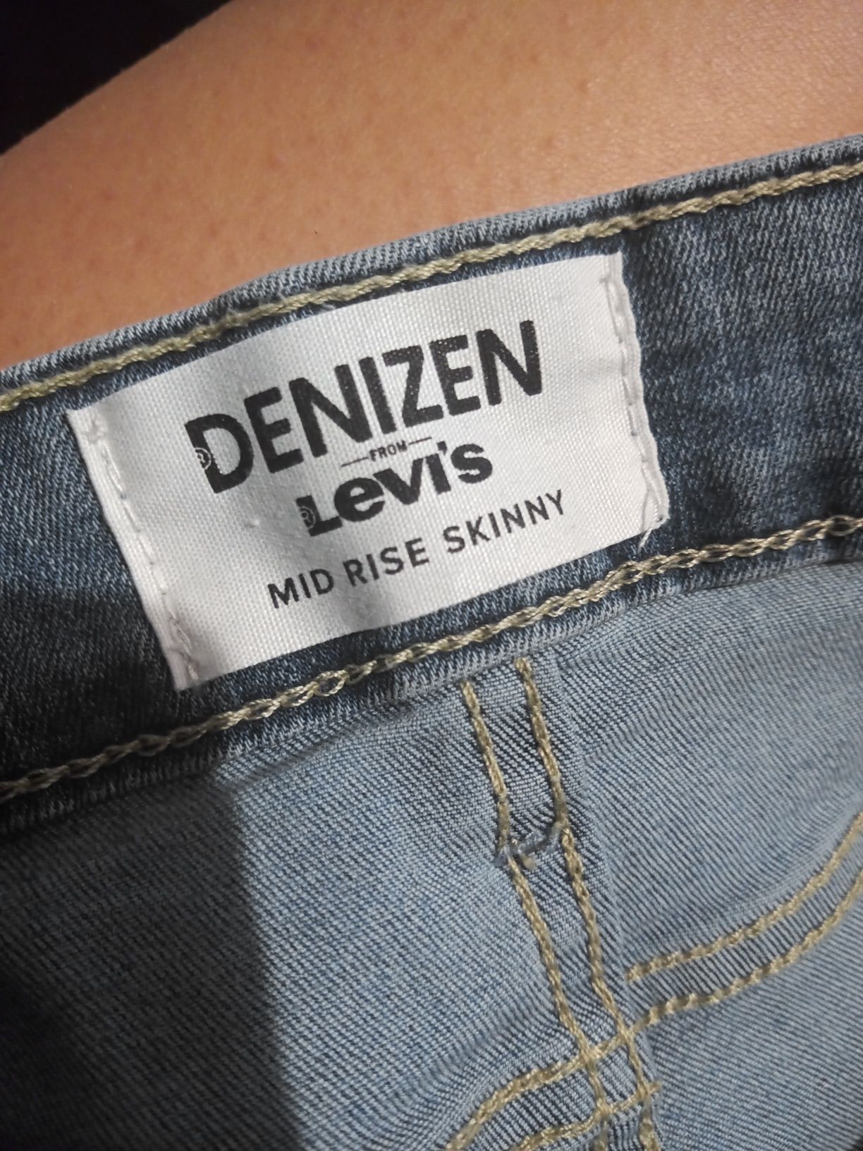 Spodnie Levi's rozmiar 38 M