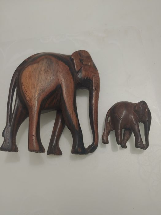 Коллекционные фигуры статуэтки слоников, натуральное дерево