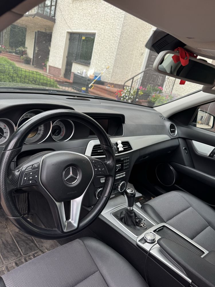 Mercedes C/w204/Sedan/2012/Lift