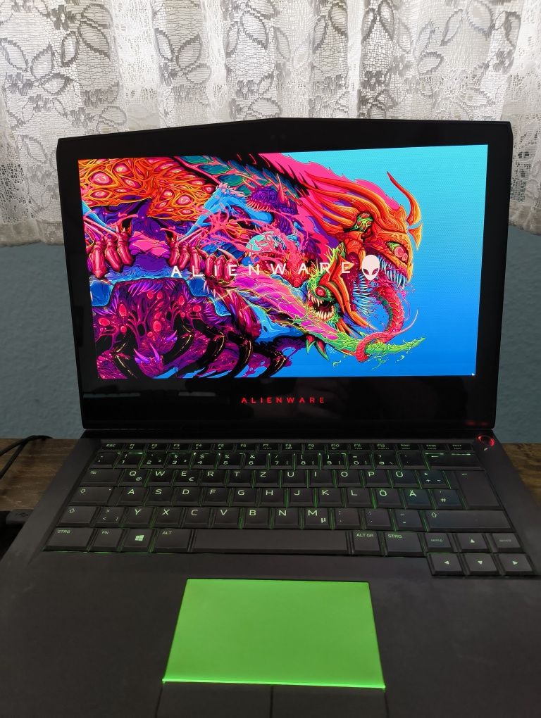 Dotykowy Laptop Alienware 13 r3