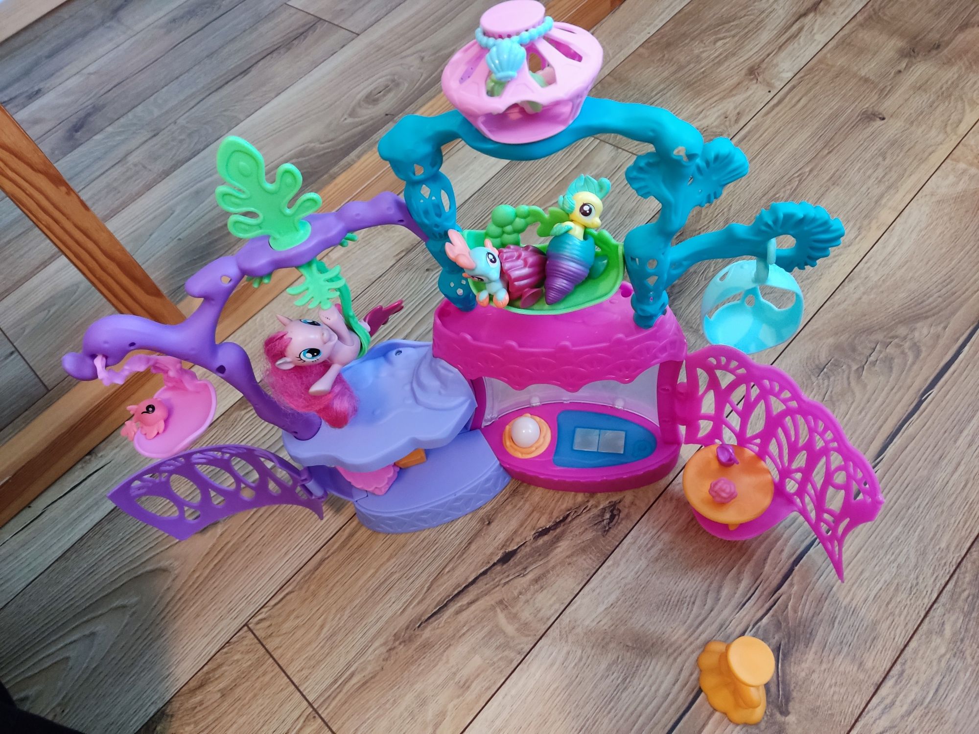 MY LITTLE PONY podwodny zamek