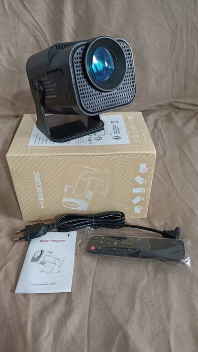 Проектор HY320 mini 300ANSI, 4K, Android 11