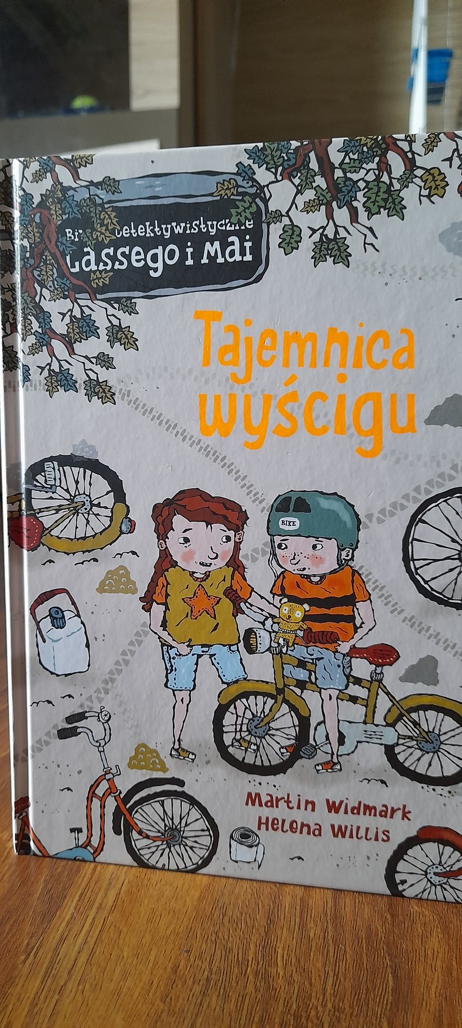 Książka tajemnica wyścigu