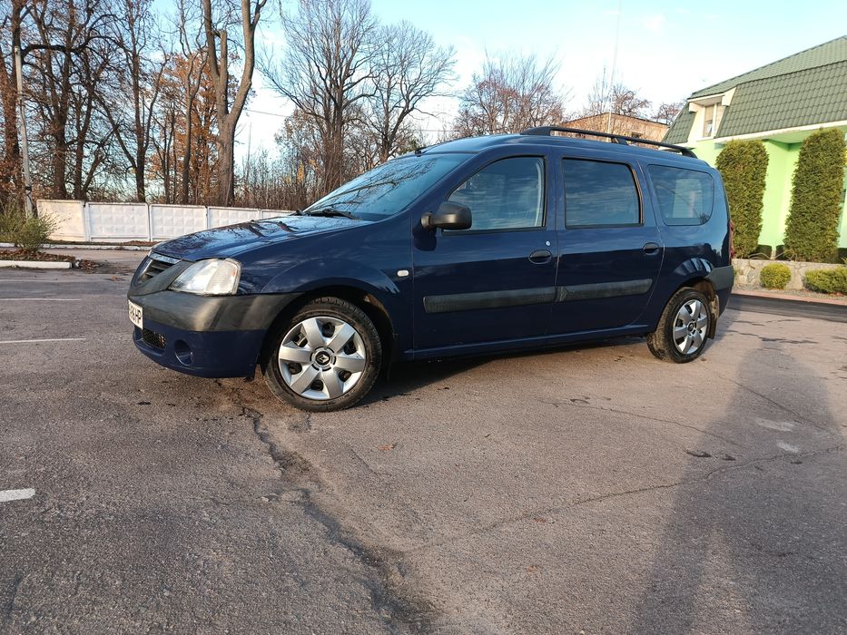 Продам Дачія Логан
