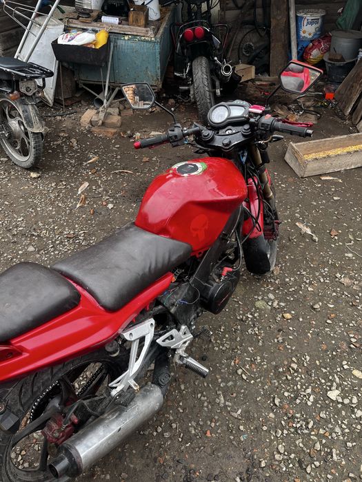 Продам мотоцикл viper 200