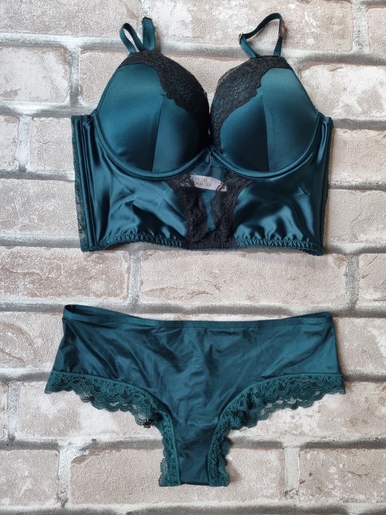 Комплект Victoria's secret 34 B